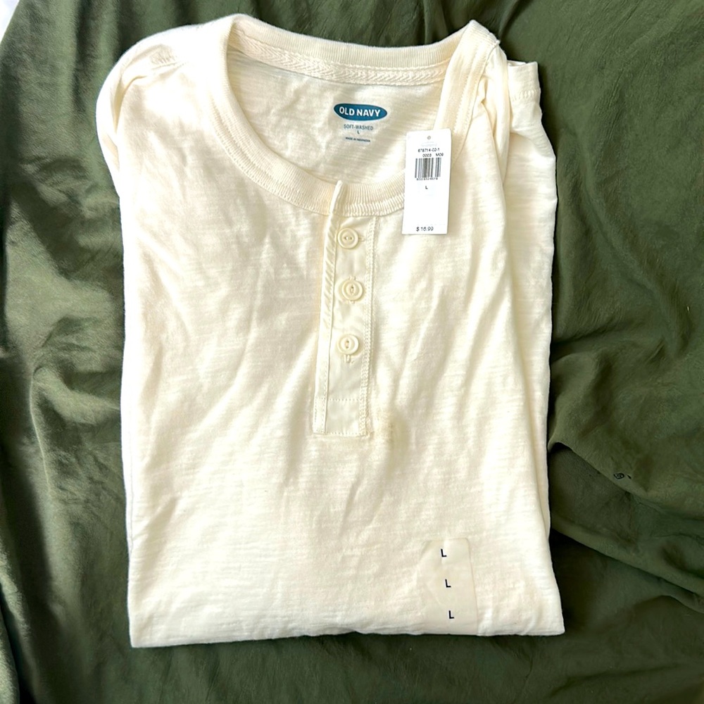 NWT ✨ Men’s shirt
